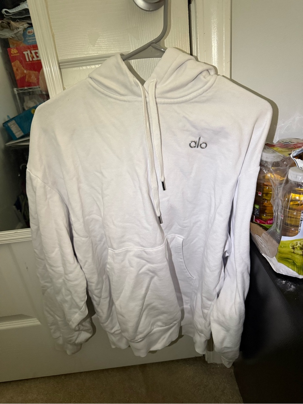 ALO Yoga White Pullover Hoodie with Subtle Logo